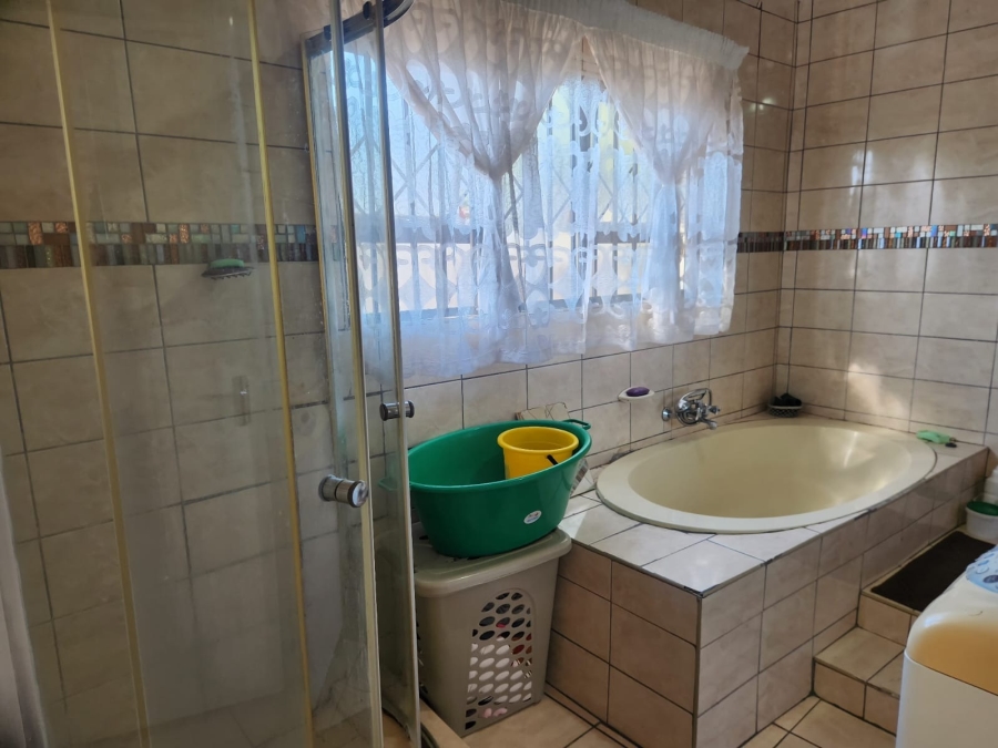 3 Bedroom Property for Sale in Boitekong North West